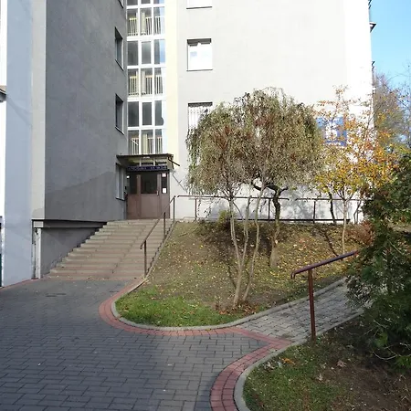 Zenhouse Ursynow, Mokotow Wynajem Krotkoterminowy, Varsó